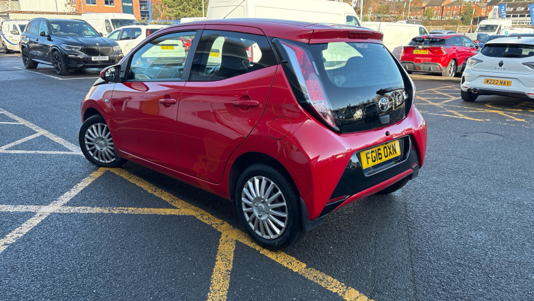 Toyota Aygo 1.0 VVT-i X-Play 5dr Petrol Hatchback